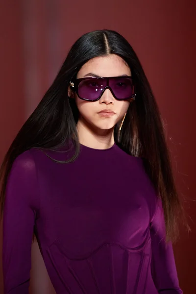 Look 38